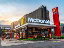 Quem criou o McDonalds?