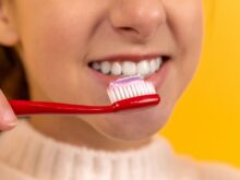 lavar os dentes